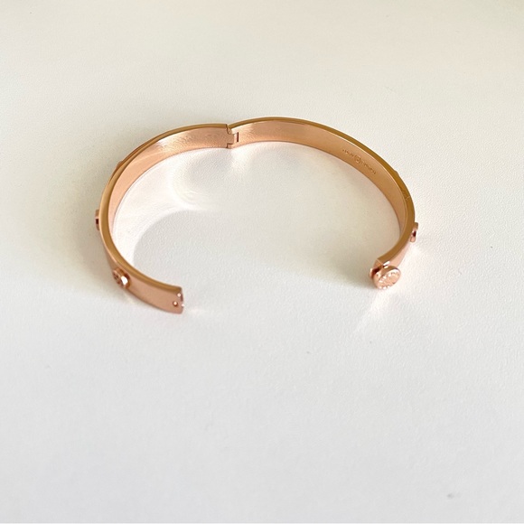🔥Tory Burch Rose Gold Miller Hinge Stud Bangle - Picture 4 of 10